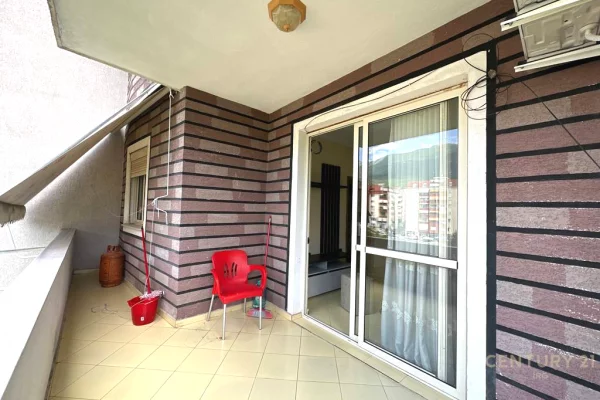 Shtepi me qera Apartament ne Tirane, 1+1, Mobilimi E mobiluar, Pagesa 380  Euro.