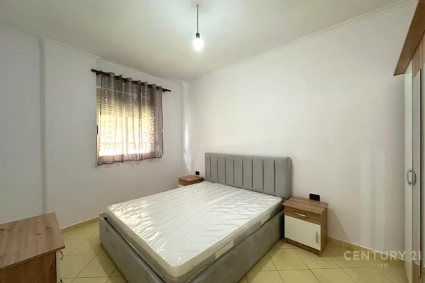 Shtepi me qera Apartament ne Tirane, 1+1, Mobilimi E mobiluar, Pagesa 380  Euro.