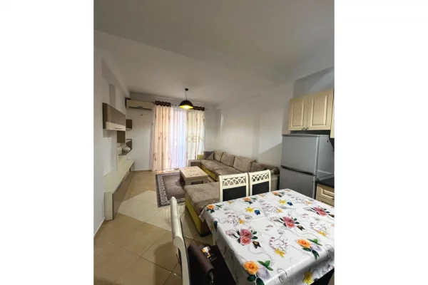 Shtepi me qera Apartament ne Tirane, 1+1, Mobilimi E mobiluar, Pagesa 45,000  Leke.