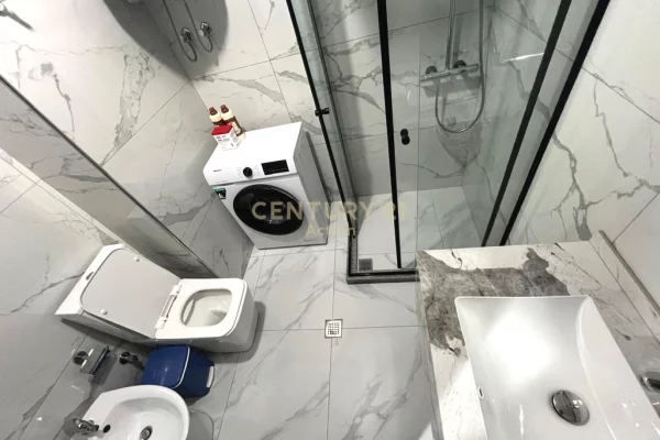 Shtepi me qera Apartament ne Tirane, 1+1, Mobilimi E mobiluar, Pagesa 45,000  Leke.