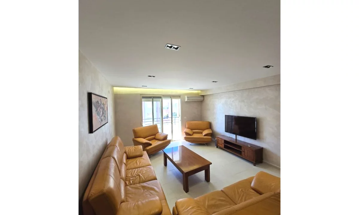 Shtepi me qera Apartament ne Tirane, 2+1, Mobilimi E mobiluar, Pagesa 500  Euro.