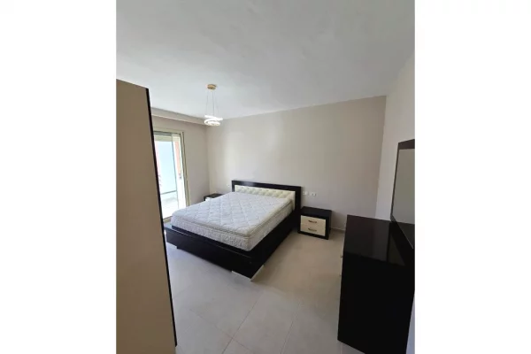 Shtepi me qera Apartament ne Tirane, 2+1, Mobilimi E mobiluar, Pagesa 500  Euro.