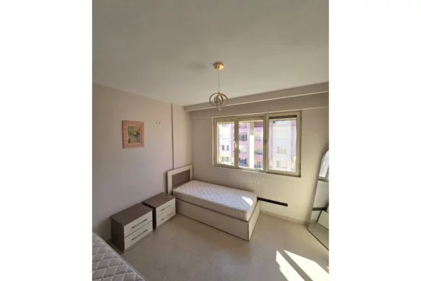 Shtepi me qera Apartament ne Tirane, 2+1, Mobilimi E mobiluar, Pagesa 500  Euro.
