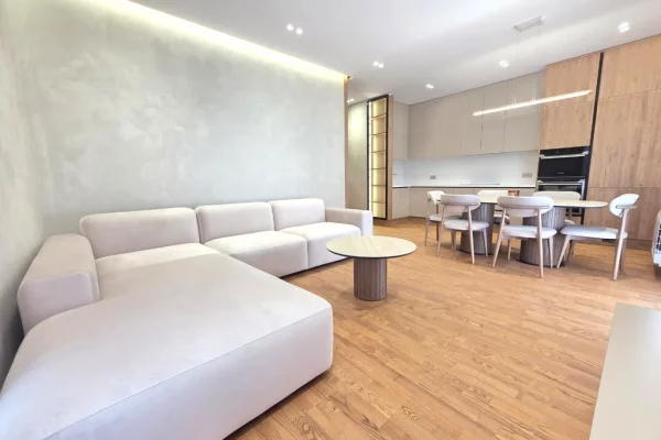Shtepi me qera Apartament ne Tirane, 3+1, Mobilimi E mobiluar, Pagesa 2,500  Euro.