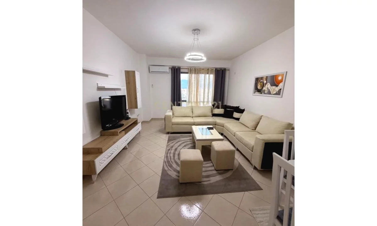 Shtepi me qera Apartament ne Tirane, 2+1, Mobilimi E mobiluar, Pagesa 600  Euro.