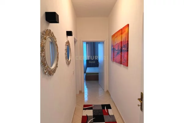 Shtepi me qera Apartament ne Tirane, 2+1, Mobilimi E mobiluar, Pagesa 600  Euro.