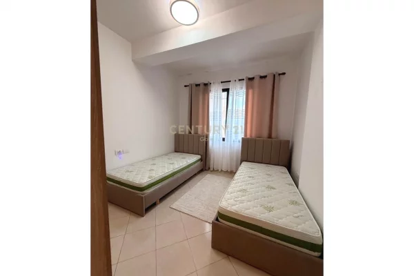 Shtepi me qera Apartament ne Tirane, 2+1, Mobilimi E mobiluar, Pagesa 600  Euro.