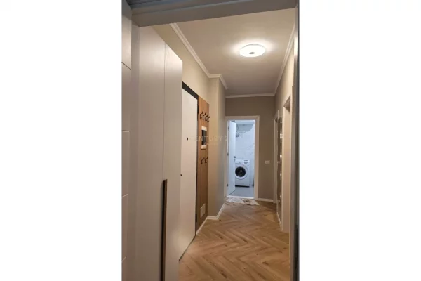 Shtepi me qera Apartament ne Tirane, 2+1, Mobilimi E mobiluar, Pagesa 55,000  Leke.