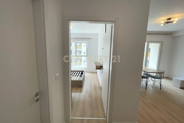 Shtepi me qera Apartament ne Tirane, 1+1, Mobilimi Bosh, pa mobiluar, Pagesa 550  Euro.