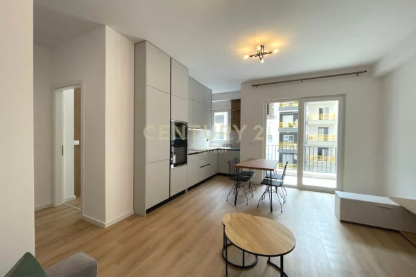 Shtepi me qera Apartament ne Tirane, 1+1, Mobilimi Bosh, pa mobiluar, Pagesa 550  Euro.
