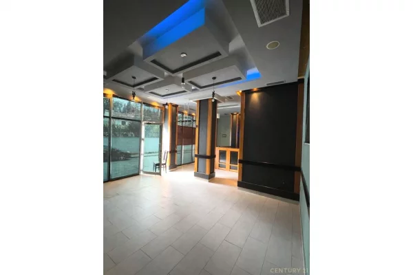 Ambient biznesi me qera 1+1 ne Tirane - 400 Euro