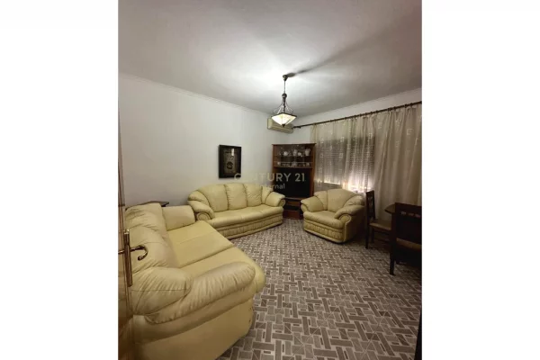 Shtepi me qera 1+1 ne Tirane - 400 Euro