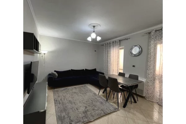Apartament 1+1 Me Qira tek Ish Tregu Elektrik, Tiranë