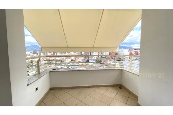 Shtepi me qera Apartament ne Tirane, 3+1, Mobilimi E mobiluar, Pagesa 730  Euro.