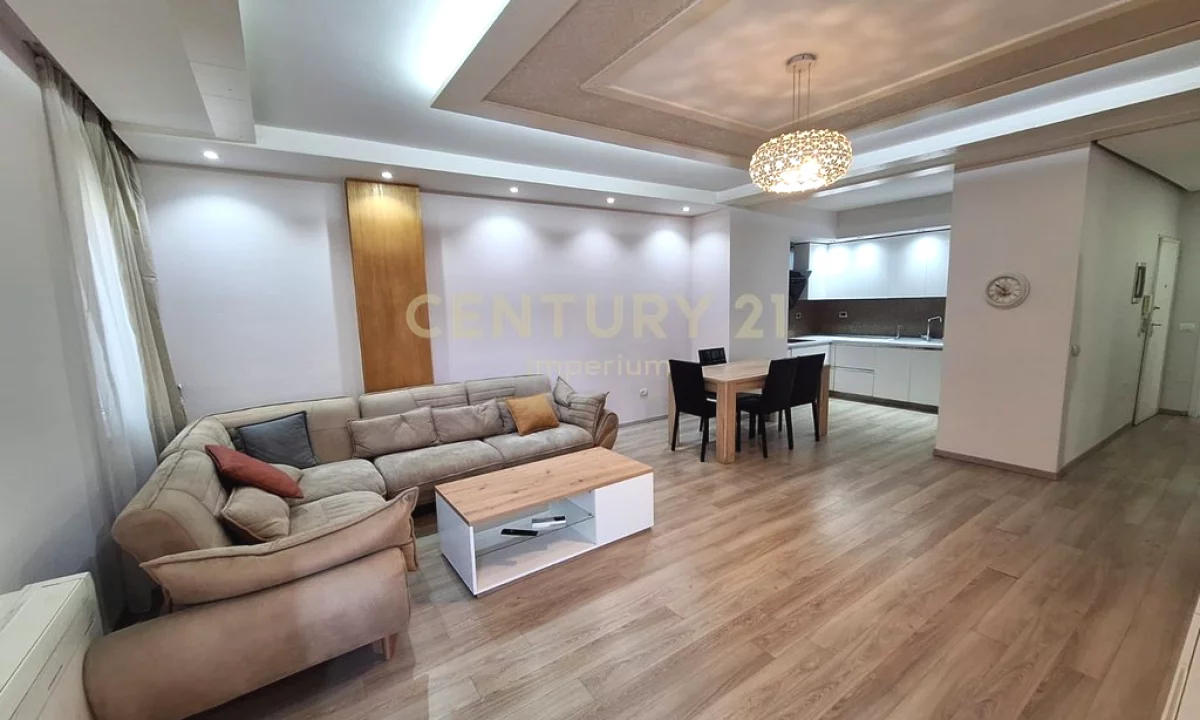 Shtepi me qera Apartament ne Tirane, 3+1, Mobilimi E mobiluar, Pagesa 1,500  Euro.