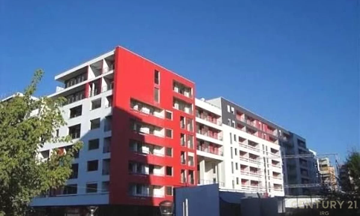 Shtepi me qera Apartament ne Tirane, 3+1, Mobilimi E mobiluar, Pagesa 2,500  Euro.