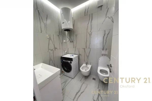 Shtepi ne shitje Apartament ne Tirane, 3+1, Mobilimi E mobiluar, Pagesa 191,400  Euro.