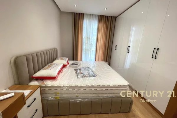Shtepi ne shitje Apartament ne Tirane, 3+1, Mobilimi E mobiluar, Pagesa 191,400  Euro.