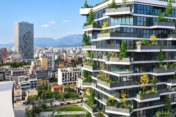 Ambient biznesi me qera 3+1 ne Tirane - 16,650 Euro