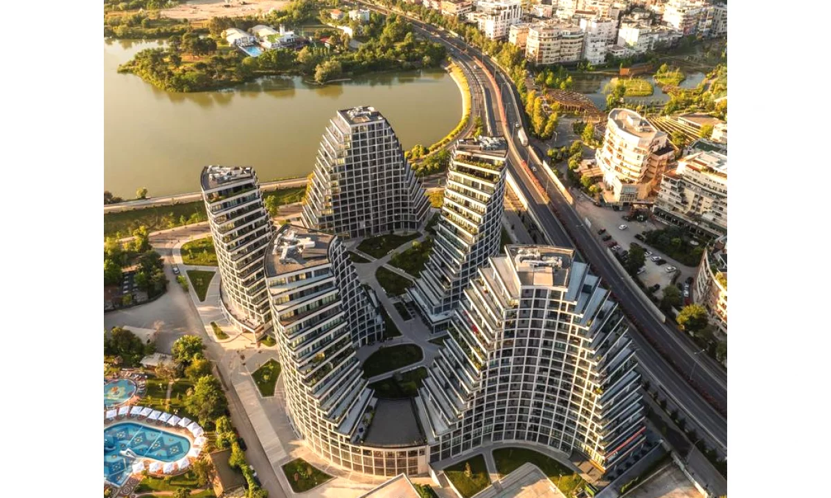 Jepet me qira ambient zyre ne rezidencen “Lake View”