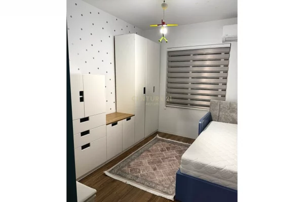 Shtepi me qera Apartament ne Tirane, 2+1, Mobilimi E mobiluar, Pagesa 600  Euro.
