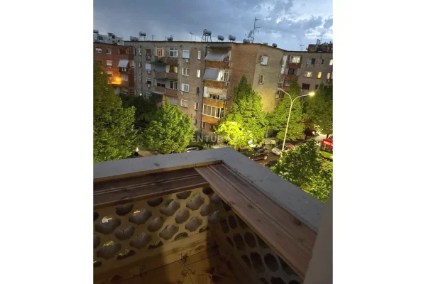 Shtepi me qera Apartament ne Tirane, 2+1, Mobilimi E mobiluar, Pagesa 600  Euro.