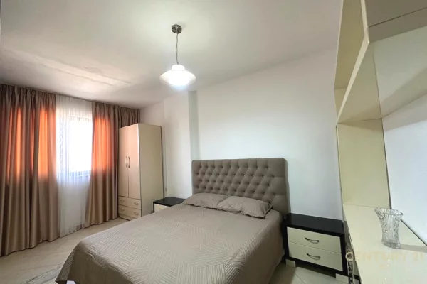 Shtepi ne shitje Apartament ne Tirane, 1+1, Mobilimi E mobiluar, Pagesa 130,000  Euro.