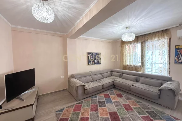 Shtepi ne shitje 1+1 ne Tirane - 248,000 Euro