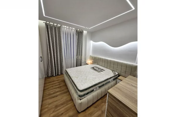 Shtepi ne shitje Apartament ne Tirane, 2+1, Mobilimi E mobiluar, Pagesa 158,000  Euro.