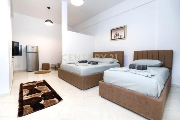 Shtepi ne shitje Apartament ne Vlore, 4+1, Mobilimi E mobiluar, Pagesa 295,000  Euro.