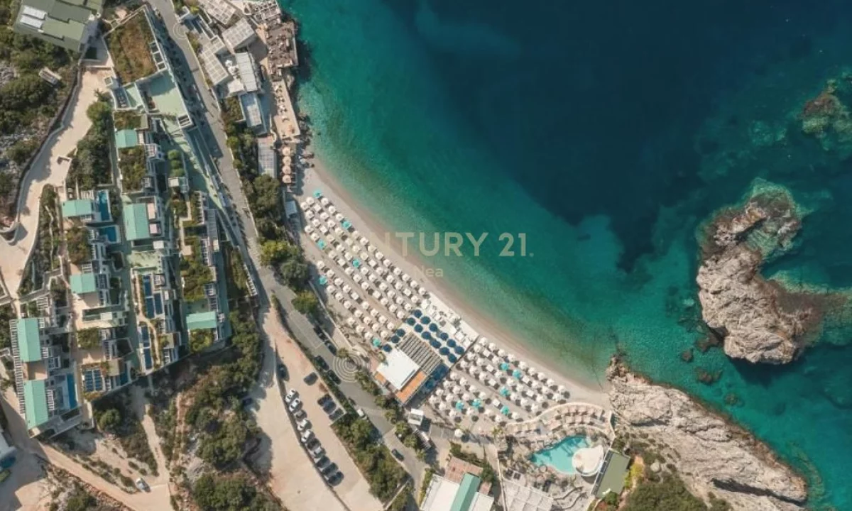 Shtepi ne shitje Apartament ne Vlore, 1+1, Mobilimi Bosh, pa mobiluar, Pagesa 331,800  Euro.