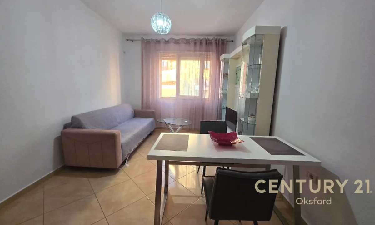 Shtepi me qera Apartament ne Tirane, 1+1, Mobilimi E mobiluar, Pagesa 450  Euro.
