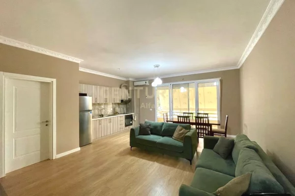 Shtepi me qera Apartament ne Tirane, 2+1, Mobilimi E mobiluar, Pagesa 650  Euro.