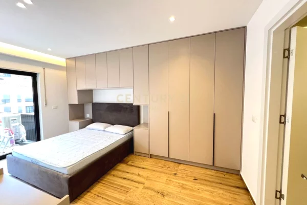 Shtepi me qera Apartament ne Tirane, 2+1, Mobilimi E mobiluar, Pagesa 120,000  Leke.