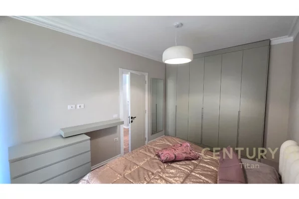 Shtepi me qera Apartament ne Tirane, 1+1, Mobilimi E mobiluar, Pagesa 700  Euro.
