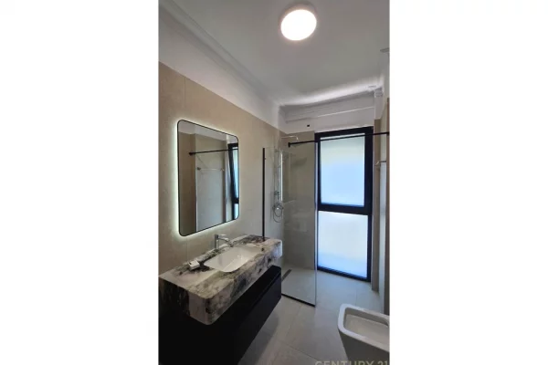 Shtepi me qera Apartament ne Tirane, 1+1, Mobilimi E mobiluar, Pagesa 700  Euro.