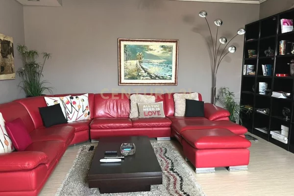 Shtepi me qera Apartament ne Tirane, 2+1, Mobilimi E mobiluar, Pagesa 1,000  Euro.
