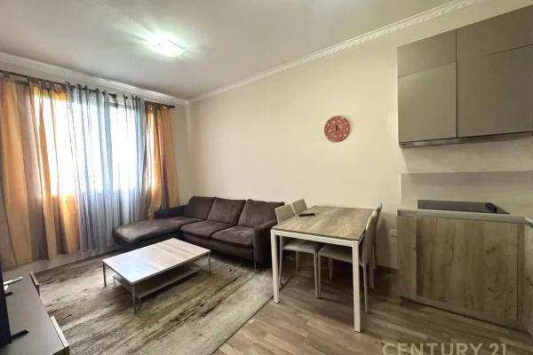 Apartament 1+1 Per Qira Tek Ish Fusha E Aviacionit!