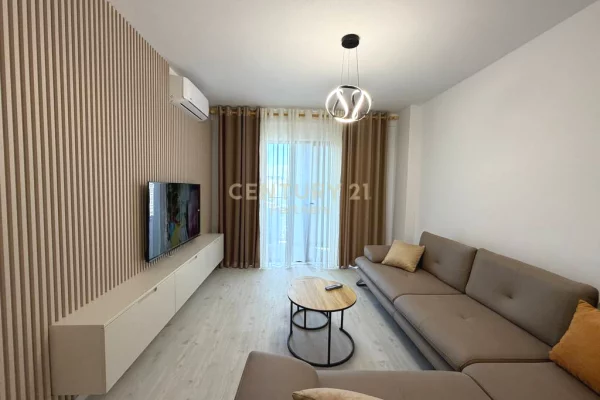 JAPIM ME QIRA APARTAMENT 2+1+DEPO NE KOMBINAT!