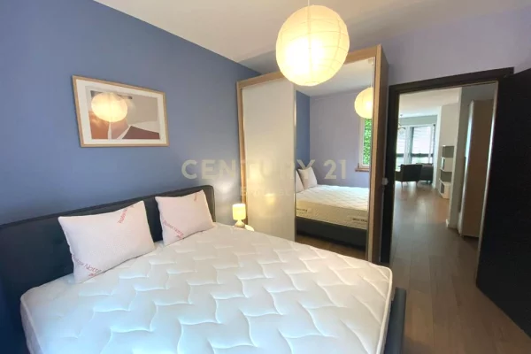 Shtepi ne shitje Apartament ne Tirane, 1+1, Mobilimi E mobiluar, Pagesa 158,000  Euro.