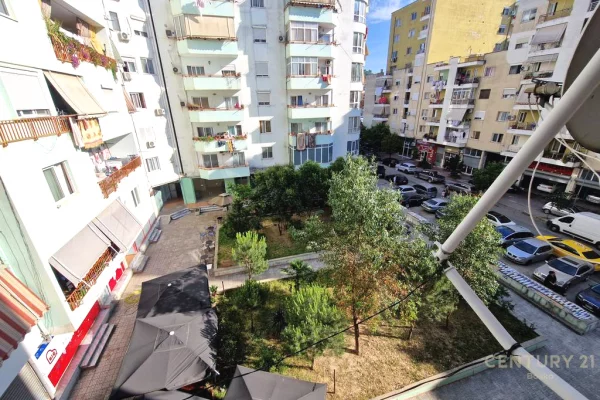 Shtepi me qera Apartament ne Tirane, 1+1, Mobilimi E mobiluar, Pagesa 450  Euro.