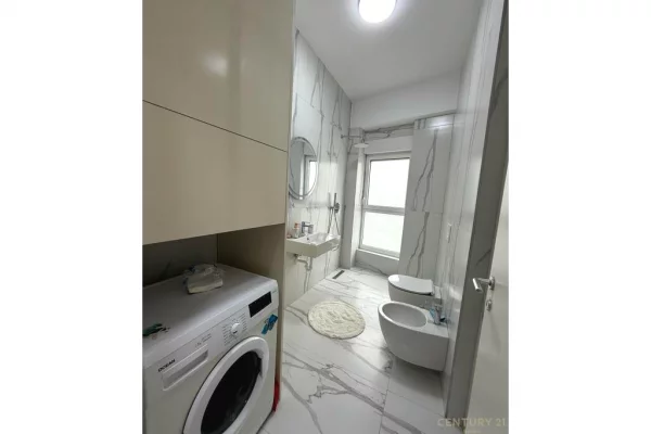 Shtepi ne shitje 3+1 ne Tirane - 420,000 Euro