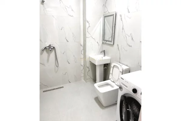 Shtepi me qera Apartament ne Tirane, 1+1, Mobilimi E mobiluar, Pagesa 500  Euro.
