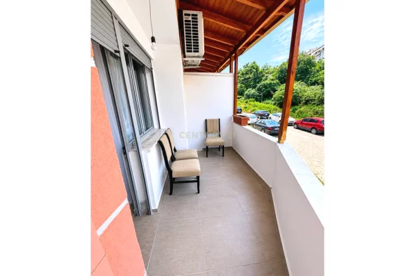 Shtepi me qera Apartament ne Tirane, 1+1, Mobilimi E mobiluar, Pagesa 500  Euro.