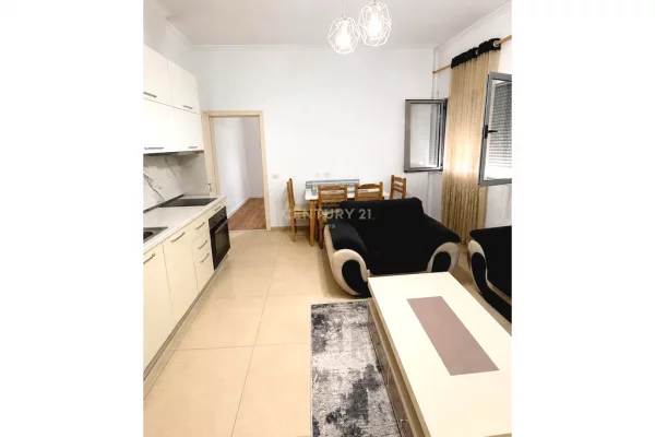 Shtepi me qera Apartament ne Tirane, 1+1, Mobilimi E mobiluar, Pagesa 400  Euro.