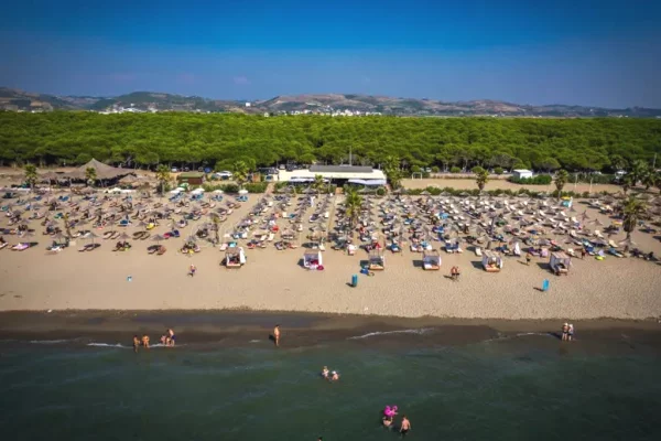 Terreno in vendita a Kavaja - 180,000 Euro