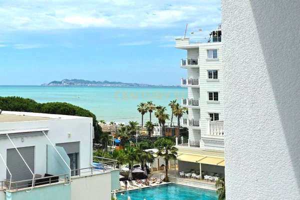 Apartament 1+1 me Pamje Deti 50 metra nga Deti në Golem !