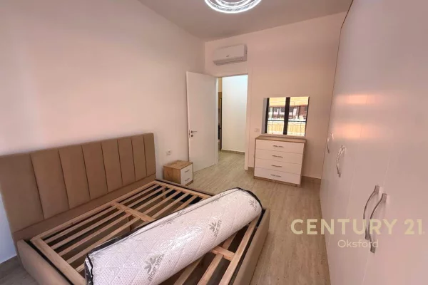 Shtepi me qera Apartament ne Tirane, 1+1, Mobilimi E mobiluar, Pagesa 800  Euro.