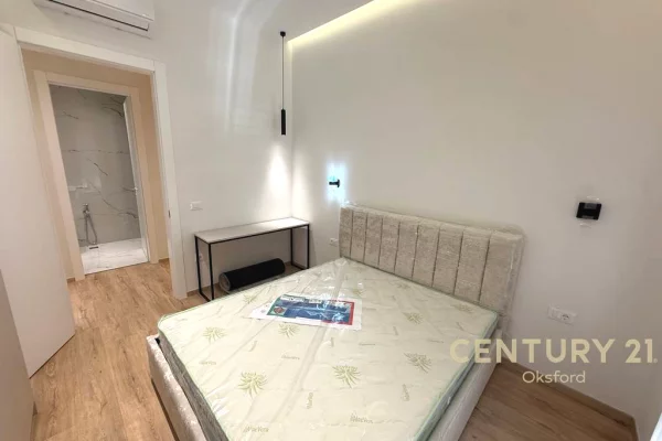 Shtepi me qera Apartament ne Tirane, 2+1, Mobilimi E mobiluar, Pagesa 1,350  Euro.