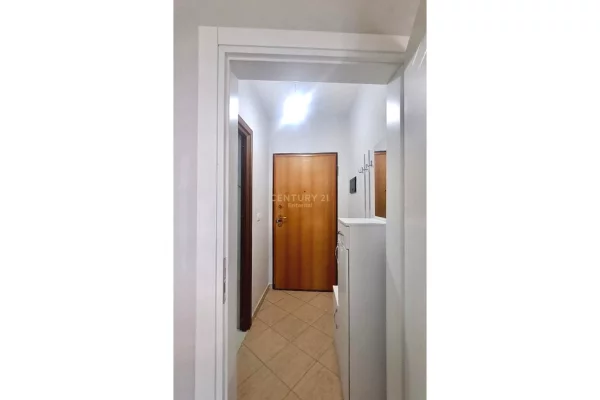 Shtepi me qera Apartament ne Tirane, 1+1, Mobilimi E mobiluar, Pagesa 450  Euro.